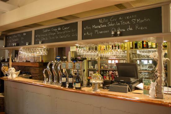 Kobus Restaurant & Lounge