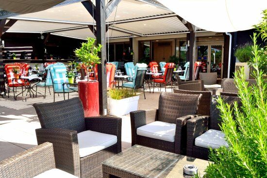 H Brasserie