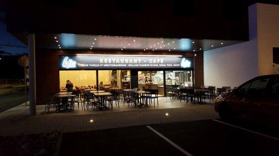 Koz Restaurant Cafe