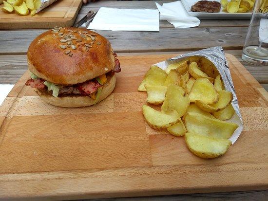 B&B Beer & Burger Elsasser Pub