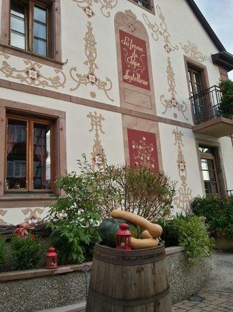 The Pope's farm Hostellerie