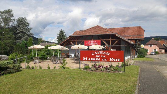 Caveau de La maison de Pays